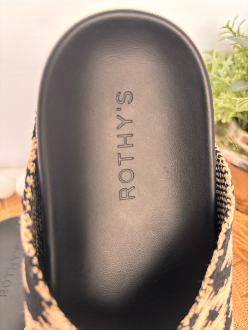 Rothy’s The Weekend Slide Sandy Cat Black Womens Size 7 - Picture 7 of 12